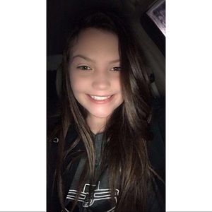 Meet your Posher, Brittany